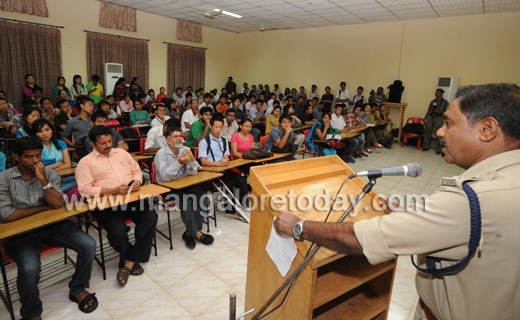 Tibetan students in Mangalore